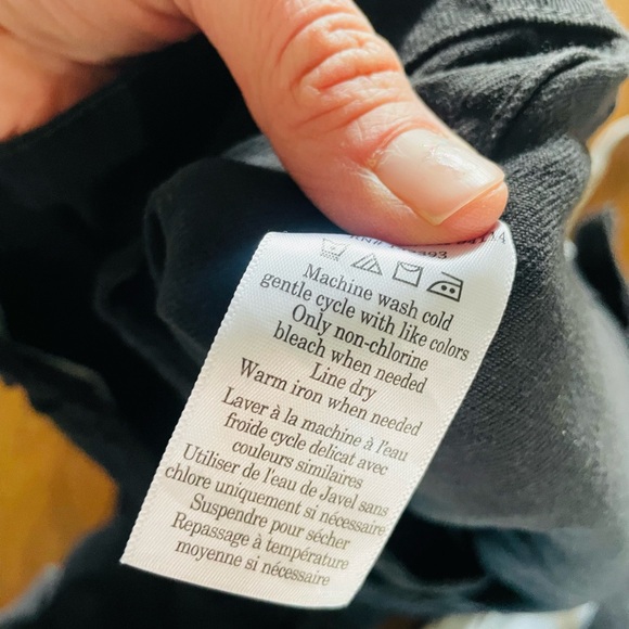 Everlane the Utility Darted Short - Picture 8 of 12